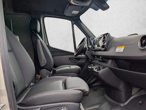 New 2025 Mercedes-Benz Sprinter 2500 image 14