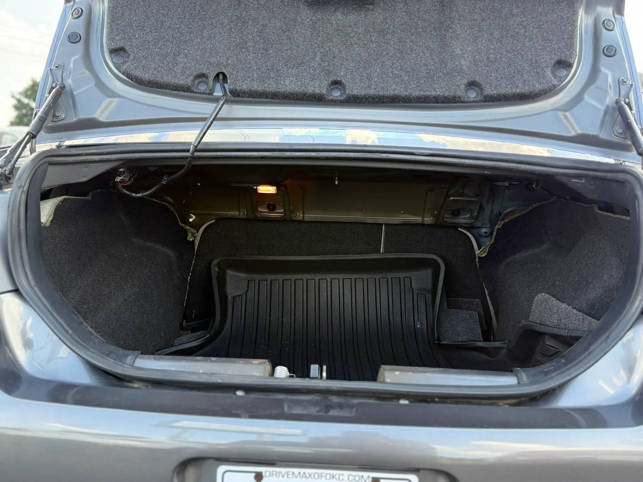 Used 2010 Ford Focus S FWD image 7