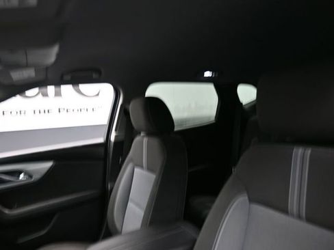 Used 2023 Chevrolet Blazer LT image 17