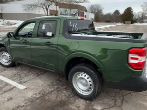 New 2025 Ford Maverick XL image 4