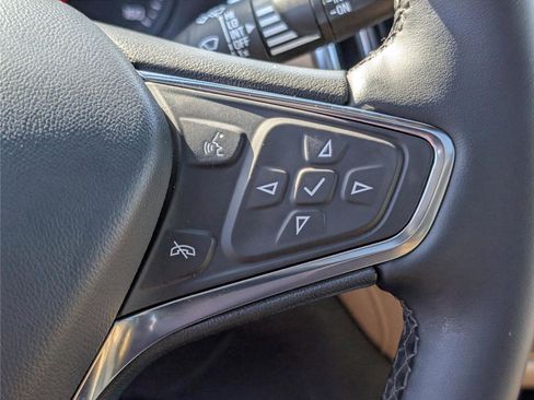 Used 2024 Chevrolet Equinox Premier image 26