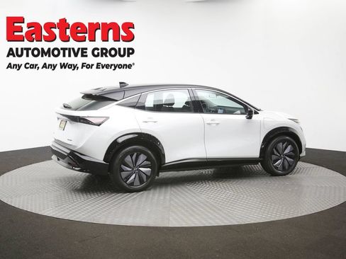 Used 2023 Nissan Ariya FWD image 36