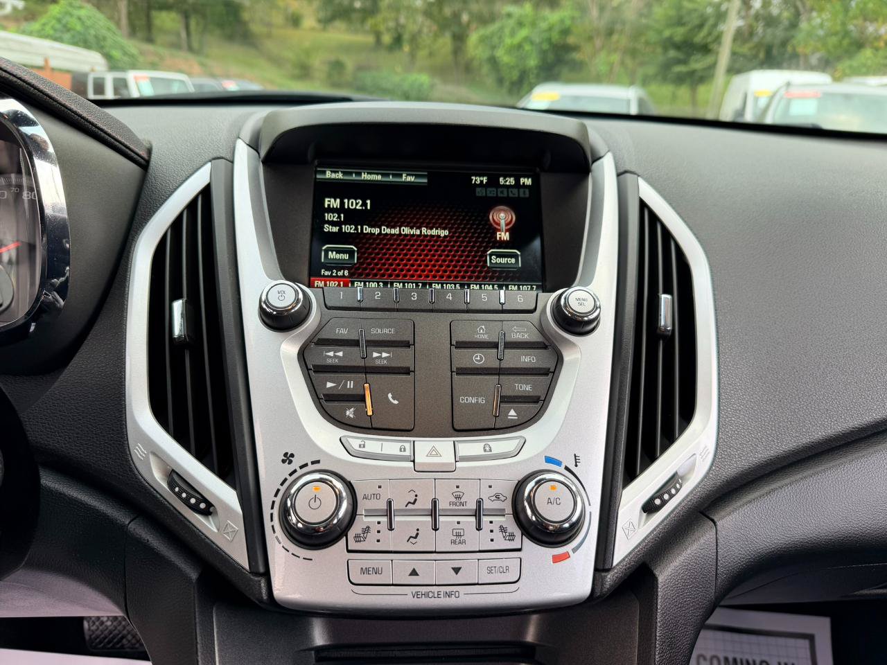 Used 2014 GMC Terrain SLE w/ Chrome Package FWD image 18