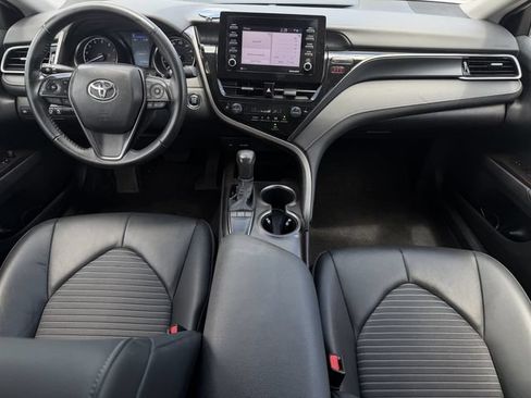 Used 2023 Toyota Camry SE w/ Convenience Package FWD image 11