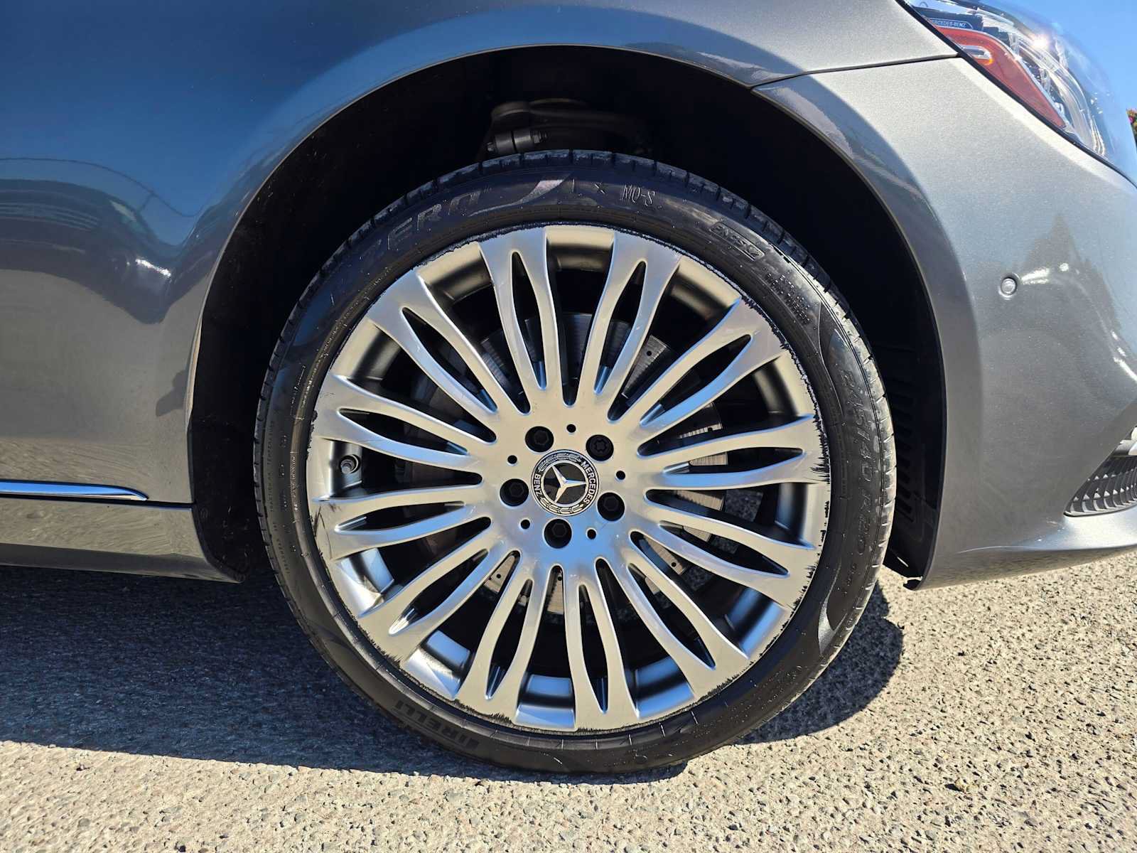 Used 2019 Mercedes-Benz S 560 Sedan image 9