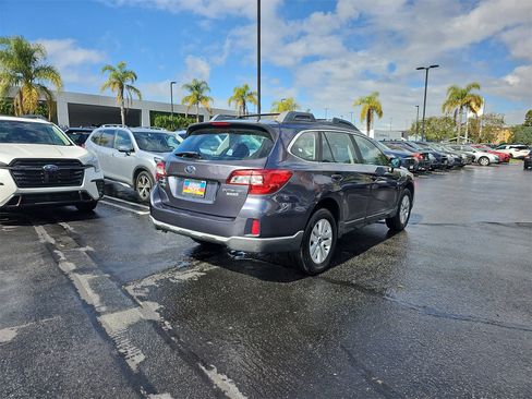 Used 2017 Subaru Outback 2.5i image 7