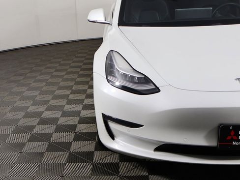 Used 2020 Tesla Model 3 Performance image 13