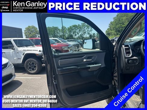 Used 2020 RAM 1500 Big Horn AWD/4WD image 10