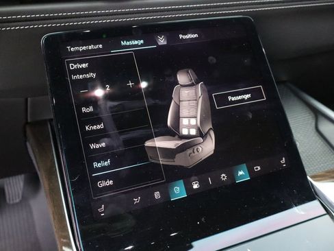 Used 2025 Cadillac Escalade Sport Platinum image 27