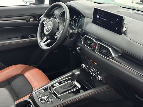 Certified 2025 MAZDA CX-5 Carbon Edition image 10