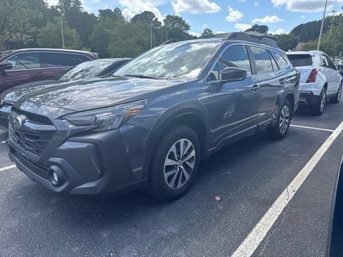 Used 2025 Subaru Outback Premium w/ Popular Package #1A AWD/4WD image 8