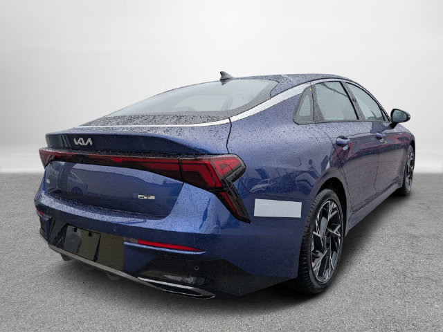 New 2027 Kia K5 GT-Line FWD image 3