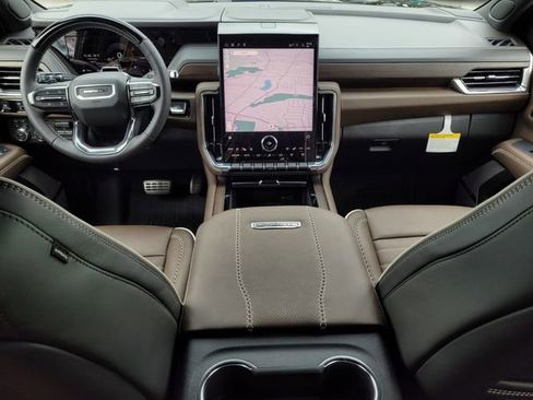 New 2026 GMC Yukon XL Denali Ultimate AWD/4WD image 11