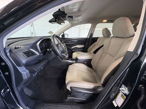 Used 2024 Subaru Ascent Premium w/ Convenience Package image 13