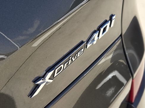 Used 2024 BMW X5 xDrive40i w/ M Sport Package image 10