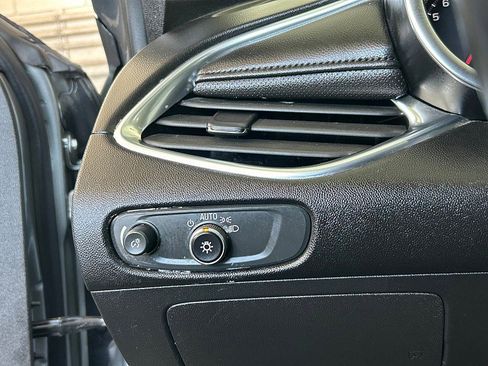 Used 2024 Chevrolet Malibu LT image 26