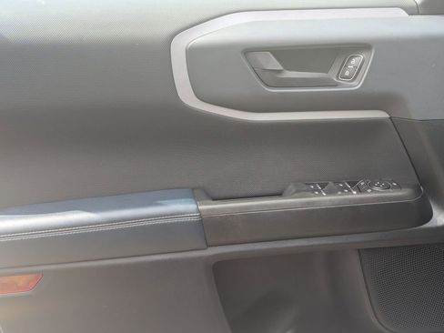 Used 2021 Ford Bronco Sport Outer Banks w/ Outer Banks Package image 12