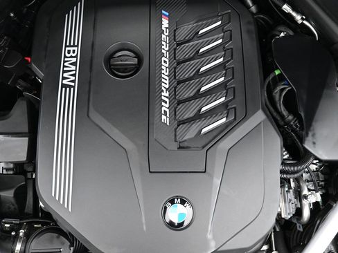 Used 2024 BMW Z4 M40i w/ Premium Package image 24
