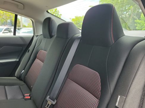 New 2027 Nissan Sentra SR w/ Floor Mat Package FWD image 14