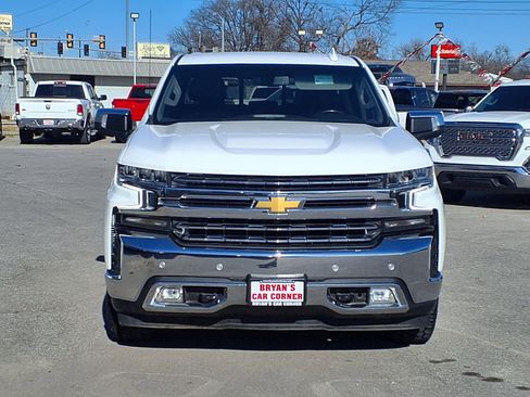 Used 2021 Chevrolet Silverado 1500 LTZ w/ LTZ Convenience Package II image 26