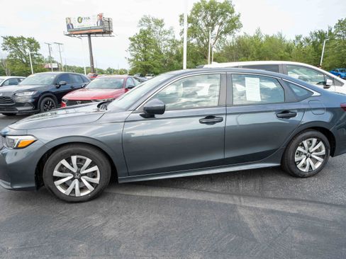 Used 2025 Honda Civic LX image 3
