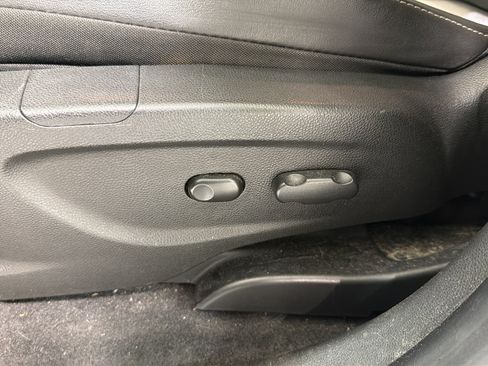 Used 2015 Buick Encore Convenience FWD image 10