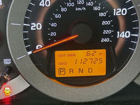 Used 2008 Toyota RAV4 Limited AWD/4WD image 12