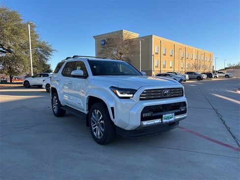 New 2025 Toyota 4Runner Limited image 4