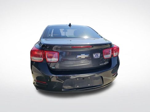 Used 2015 Chevrolet Malibu LT FWD image 14