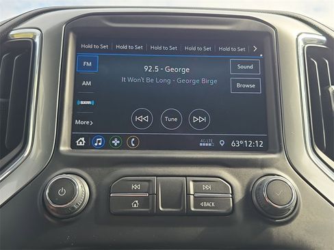 Used 2022 Chevrolet Silverado 1500 RST image 13