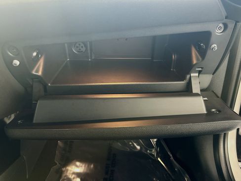 Used 2023 MINI Cooper S image 31