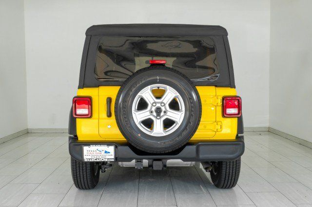 Used 2018 Jeep Wrangler Unlimited Sport S AWD/4WD image 7