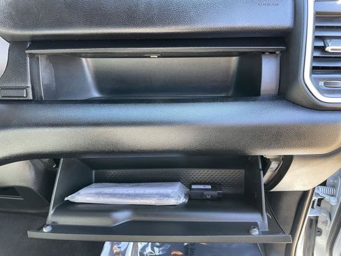 Used 2024 RAM 3500 Big Horn image 44