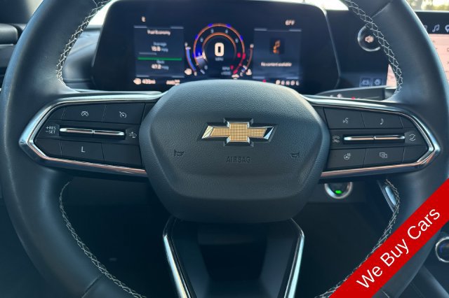 Used 2025 Chevrolet Traverse LT AWD/4WD image 29