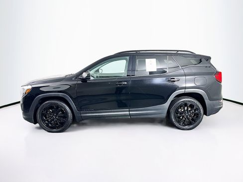 Used 2020 GMC Terrain SLE w/ Elevation Edition image 4