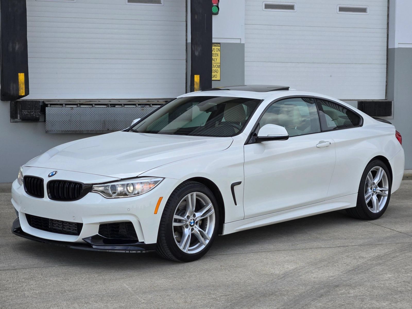 Used 2015 BMW 428i Coupe RWD image 4
