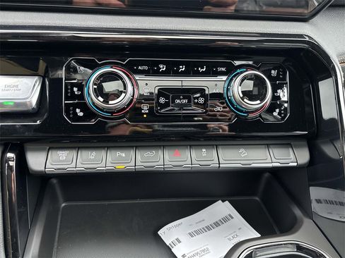 New 2026 GMC Sierra 3500 AT4 w/ AT4 Premium Plus Package image 16