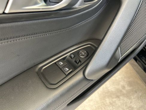 Used 2025 BMW Z4 sDrive30i RWD image 35