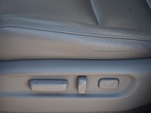 Used 2018 Honda Pilot Touring image 26