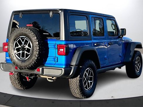 Certified 2024 Jeep Wrangler Unlimited Rubicon w/ Technology Group image 9