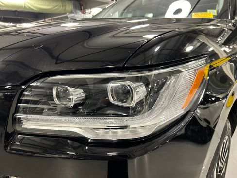 Used 2022 Lincoln Navigator L Black Label AWD/4WD image 7