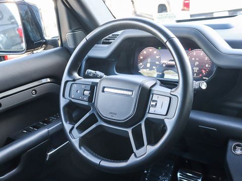 Used 2023 Land Rover Defender 110 X image 18