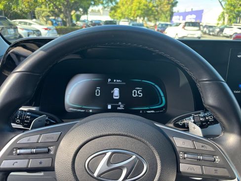 Used 2025 Hyundai Palisade SEL FWD image 30