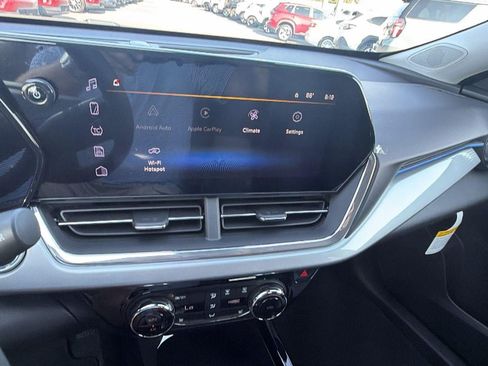 New 2026 Chevrolet Trax LT w/ Driver Confidence Package FWD image 24