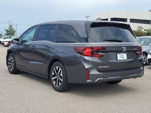 New 2026 Honda Odyssey EX-L image 6