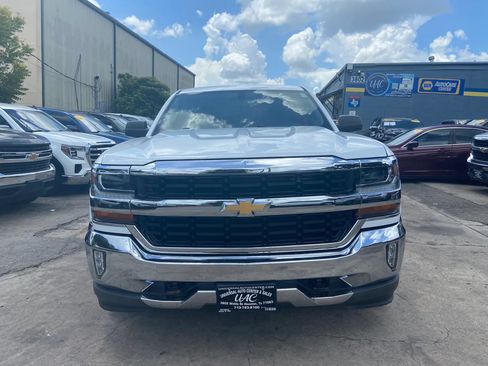 Used 2019 Chevrolet Silverado 1500 W/T w/ WT Convenience Package AWD/4WD image 2