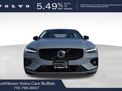 Used 2023 Volvo S60 B5 Plus w/ Climate Package image 4