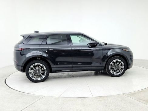 New 2025 Land Rover Range Rover Evoque Dynamic SE image 4
