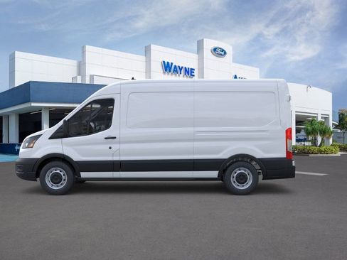 New 2026 Ford Transit 250 148 Medium Roof w/ Load Area Protection Package RWD image 3