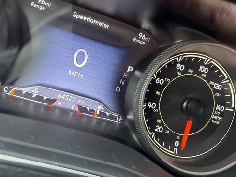 Used 2019 Jeep Cherokee Trailhawk w/ Cold Weather Group image 8